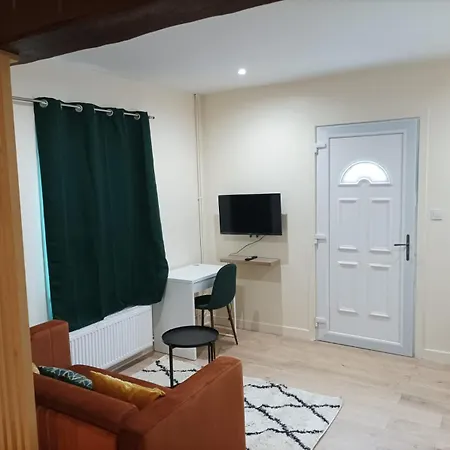 A A 10 Minutes De La Gare Et De La Cathedrale *