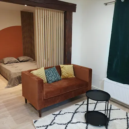 A A 10 Minutes De La Gare Et De La Cathedrale 에브뢰