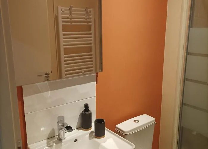 Apartment A A 10 Minutes De La Gare Et De La Cathedrale Evreux